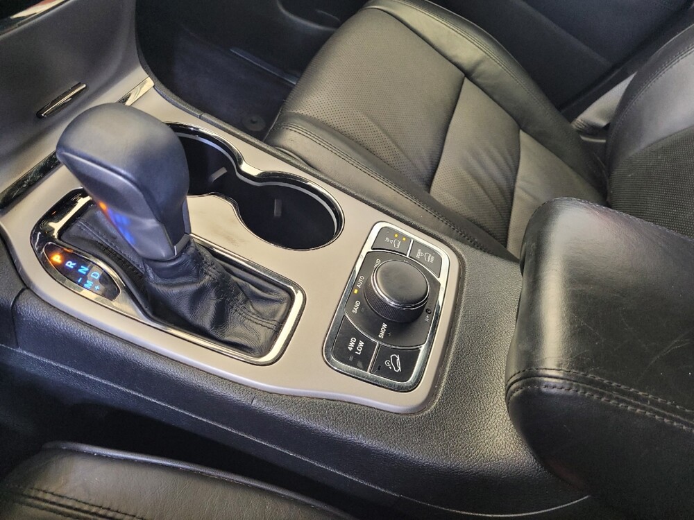 2019 Jeep Grand Cherokee in Columbus, OH 43228 - 18115684 26