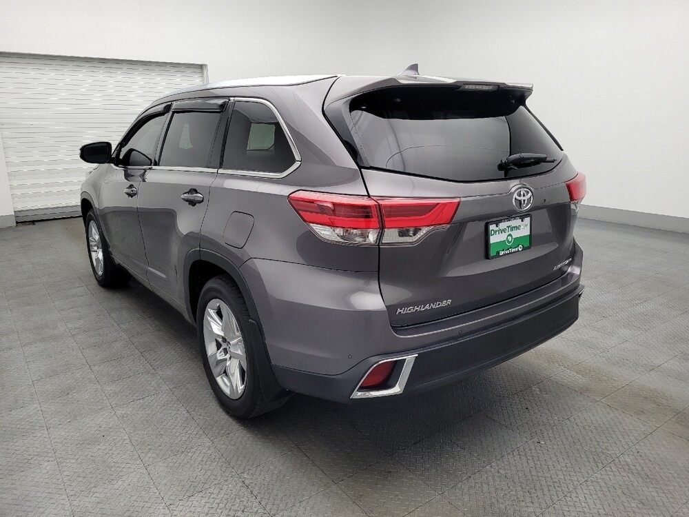 2019 Toyota Highlander in Gainesville, FL 32609 - 18115685 5