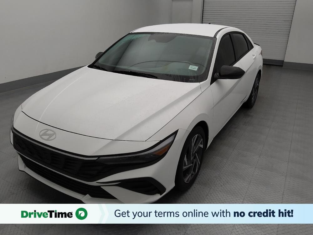 2025 Hyundai Elantra in Wichita, KS 67207 - 18115686