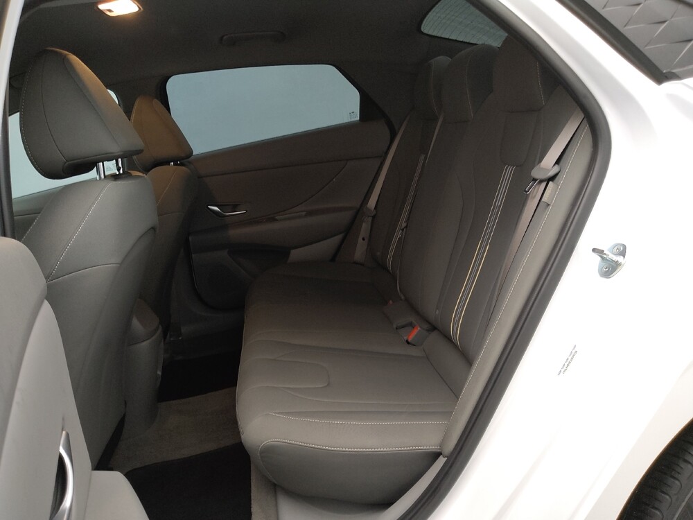 2025 Hyundai Elantra in Wichita, KS 67207 - 18115686 18