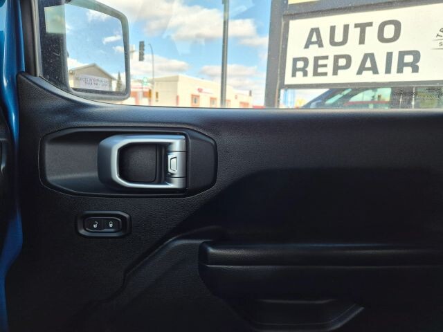 2020 Jeep Gladiator in Wadena, MN 56482 - 18115702 25