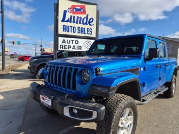 2020 Jeep Gladiator in Wadena, MN 56482