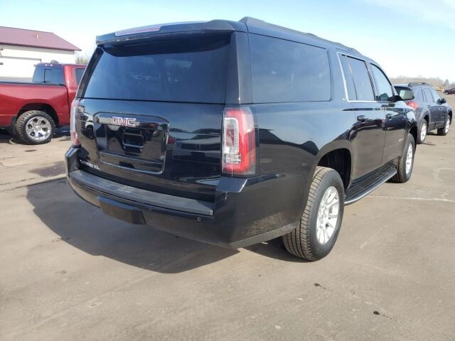 2018 GMC Yukon XL in Wadena, MN 56482 - 18115708 3