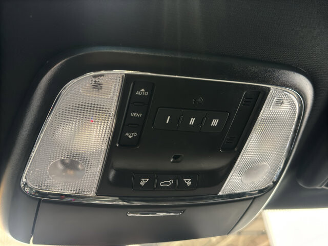 2020 Dodge Durango in Burlington, WI 53105 - 18115712 35