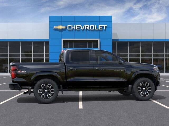 2026 Chevrolet Colorado in Burlington, WI 53105 - 18115716 5
