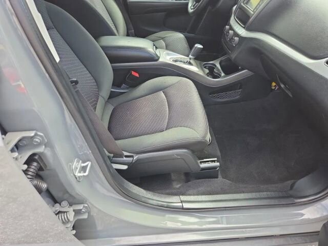 2020 Dodge Journey in Greenville, SC 29607 - 18115718 17