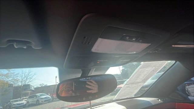 2010 Chevrolet Camaro in Greenville, SC 29607 - 18115719 31