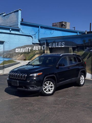 2015 Jeep Cherokee in Eastpointe, MI 48021 - 18115725 3