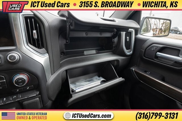 2022 Chevrolet Silverado 1500 in Wichita, KS 67216 - 18115731 22