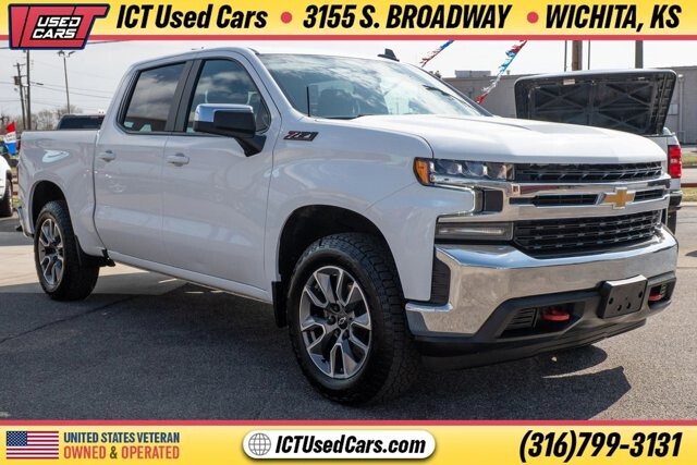 2022 Chevrolet Silverado 1500 in Wichita, KS 67216 - 18115731 6
