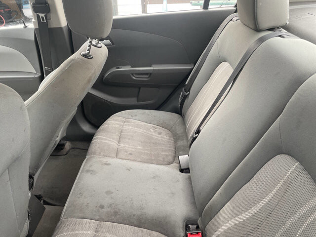 2014 Chevrolet Sonic in Mount Vernon, WA 98273 - 18115739 5