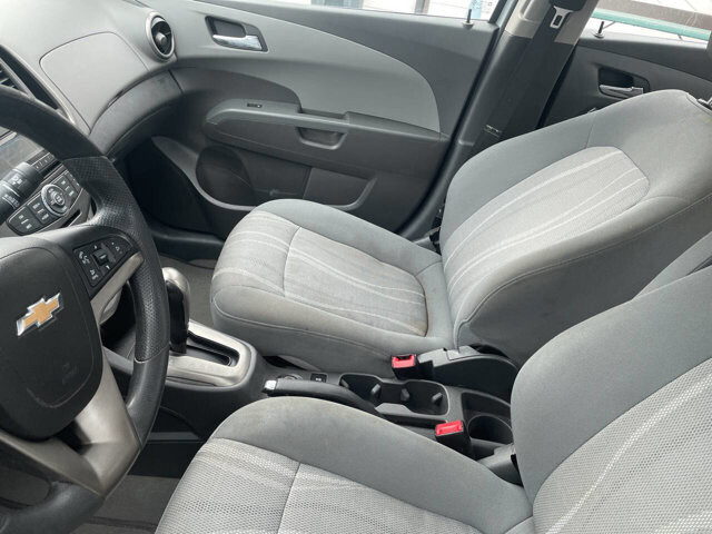 2014 Chevrolet Sonic in Mount Vernon, WA 98273 - 18115739 4