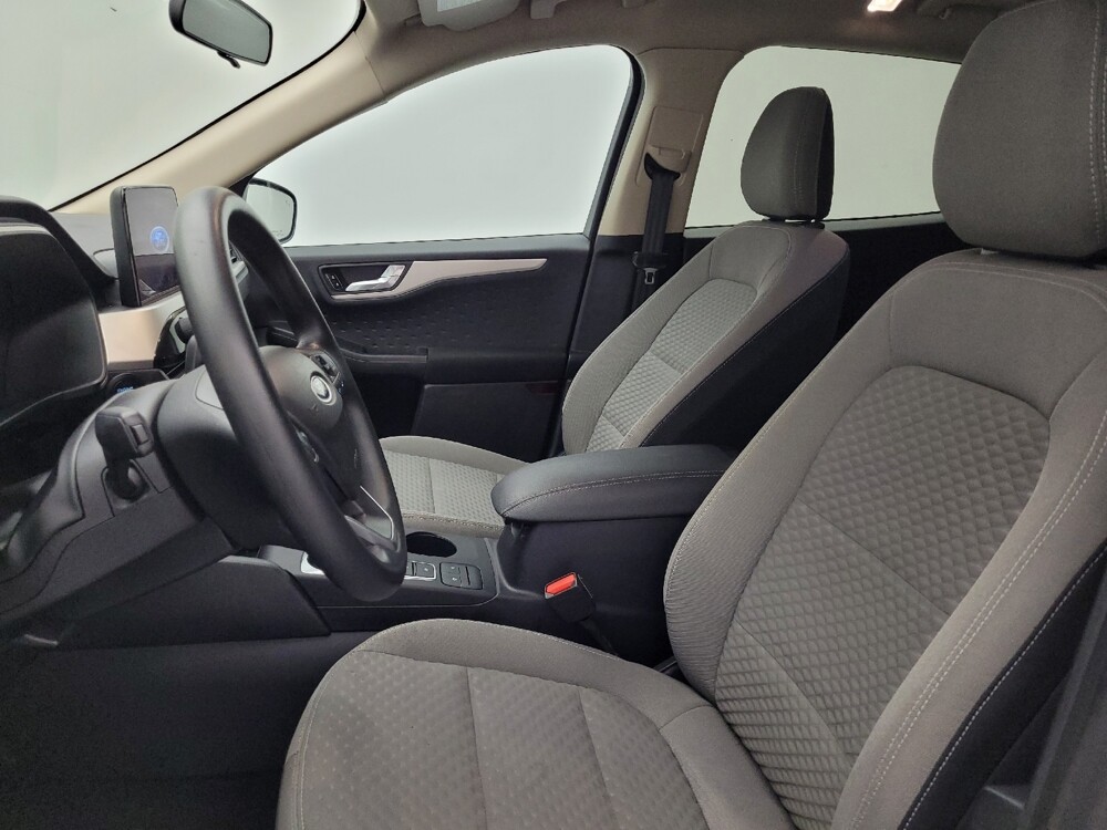 2020 Ford Escape in Fayetteville, NC 28304 - 18115745 17