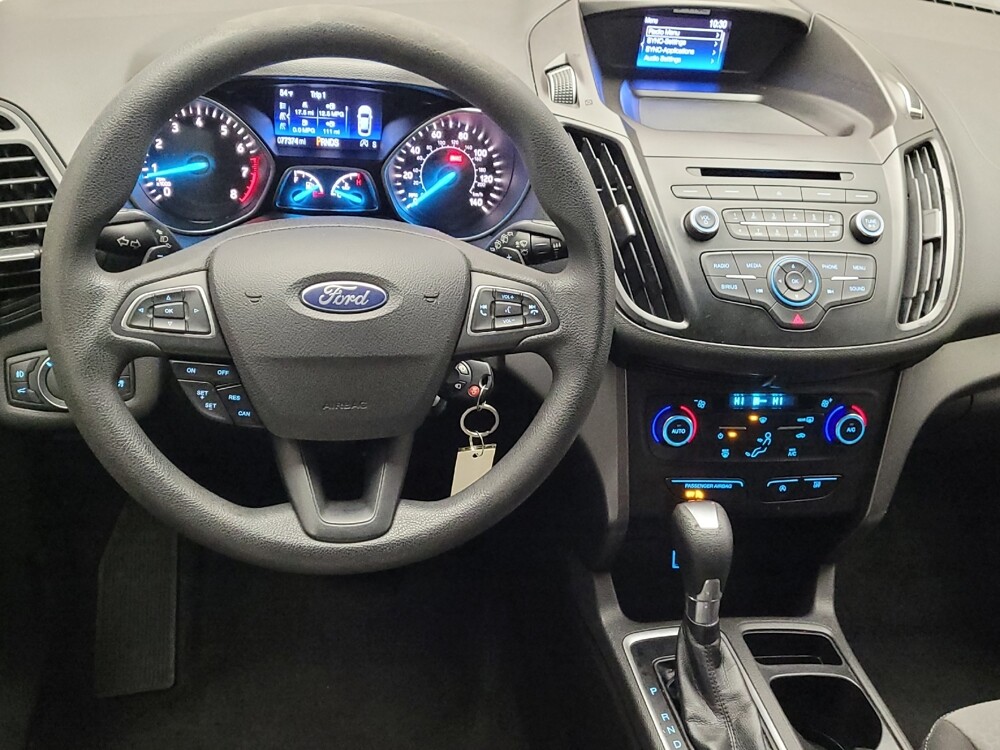 2017 Ford Escape in Downey, CA 90241 - 18115748 22