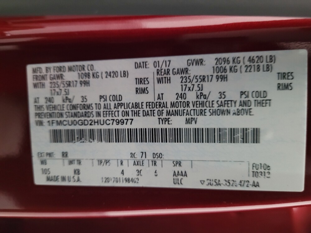 2017 Ford Escape in Downey, CA 90241 - 18115748 33