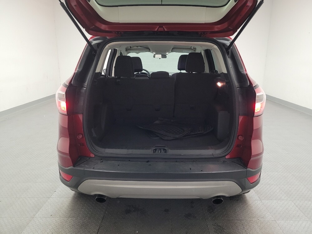 2017 Ford Escape in Downey, CA 90241 - 18115748 29