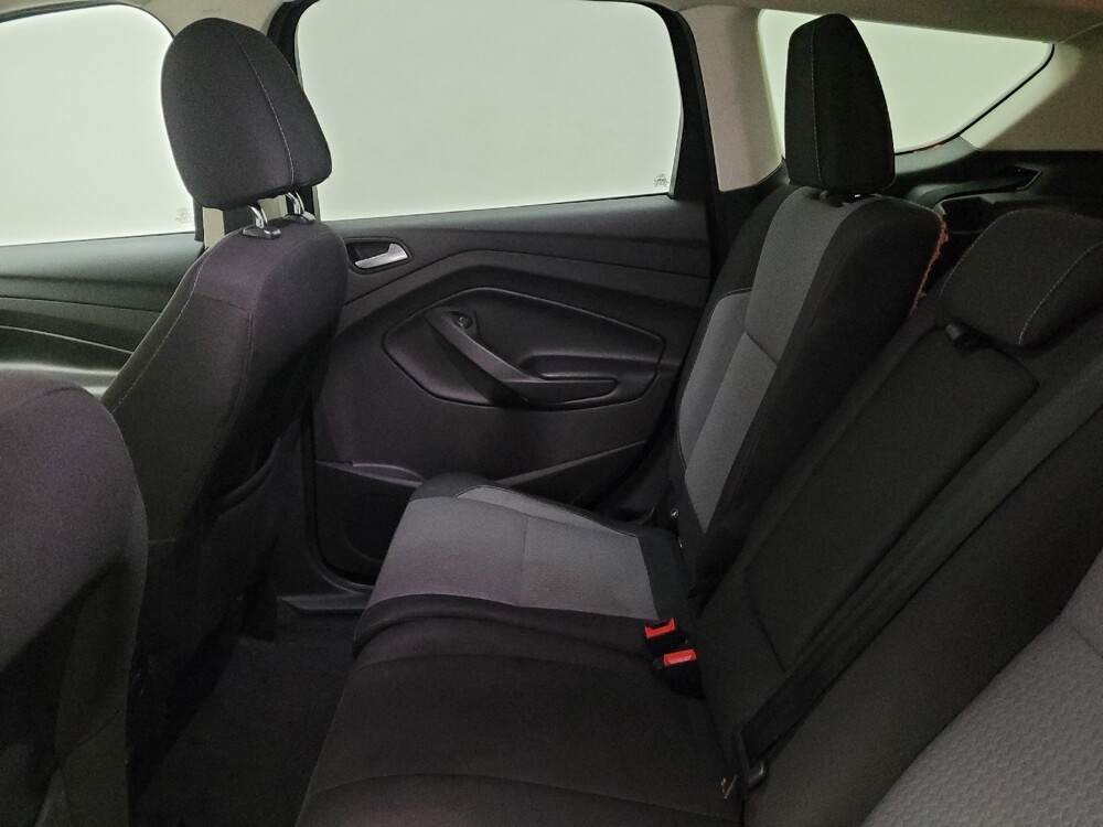 2017 Ford Escape in Downey, CA 90241 - 18115748 18