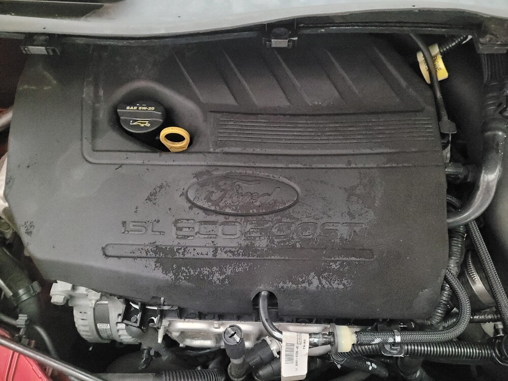 2017 Ford Escape in Downey, CA 90241 - 18115748 30