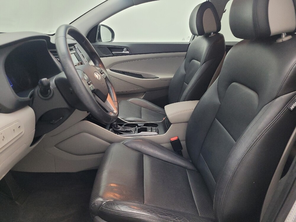 2017 Hyundai Tucson in Lauderdale Lakes, FL 33313 - 18115758 17