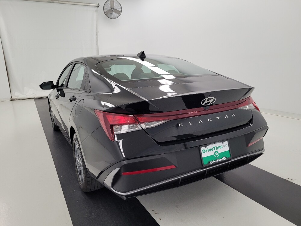 2024 Hyundai Elantra in Houston, TX 77074 - 18115762 6
