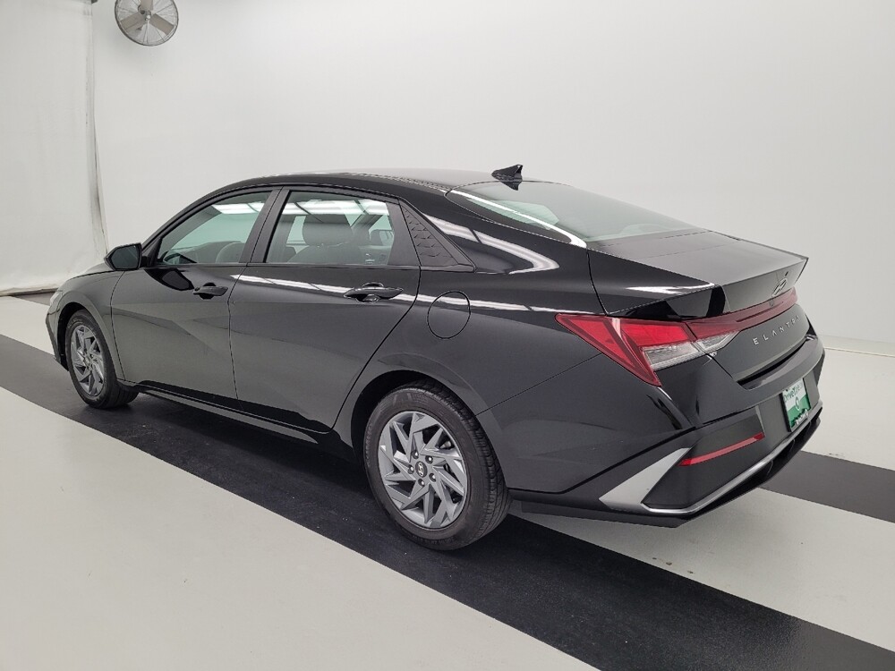 2024 Hyundai Elantra in Houston, TX 77074 - 18115762 3