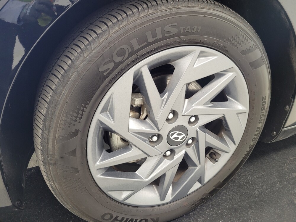 2024 Hyundai Elantra in Houston, TX 77074 - 18115762 31