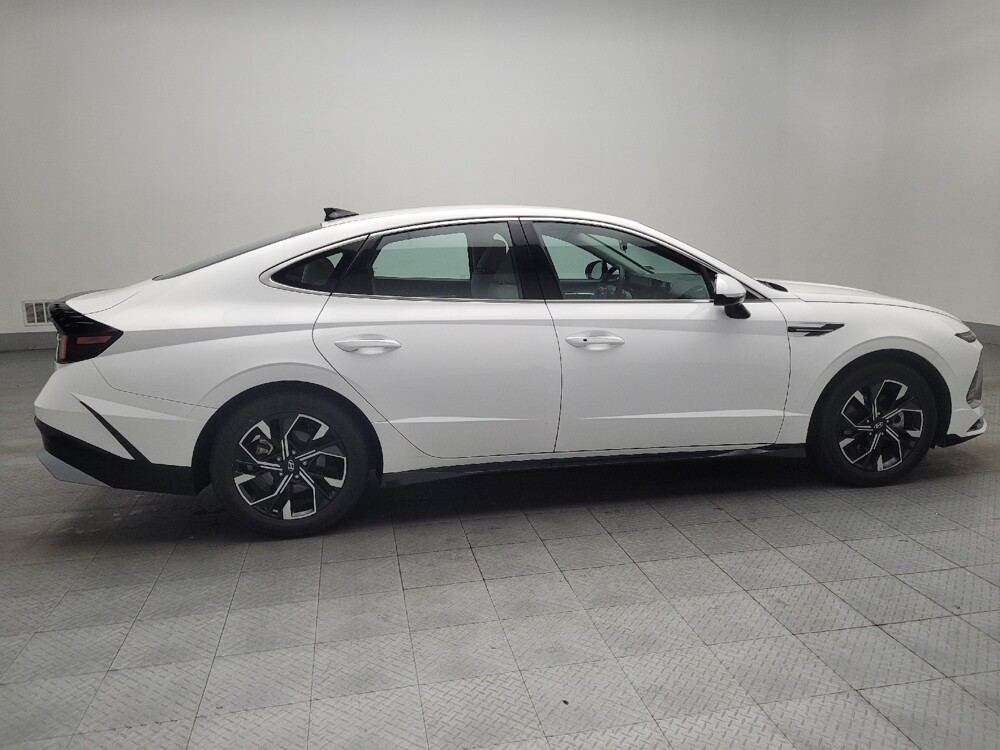 2024 Hyundai Sonata in Morrow, GA 30260 - 18115768 10