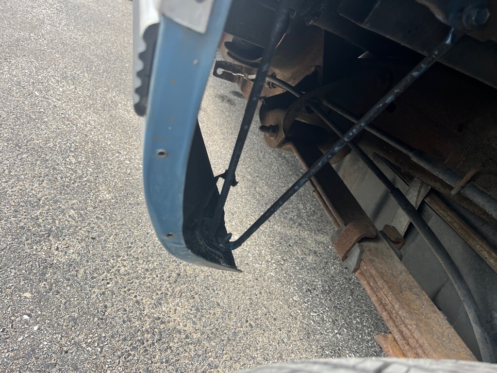 1996 Chevrolet Silverado 1500 in Fairview, PA 16415 - 18115773 6