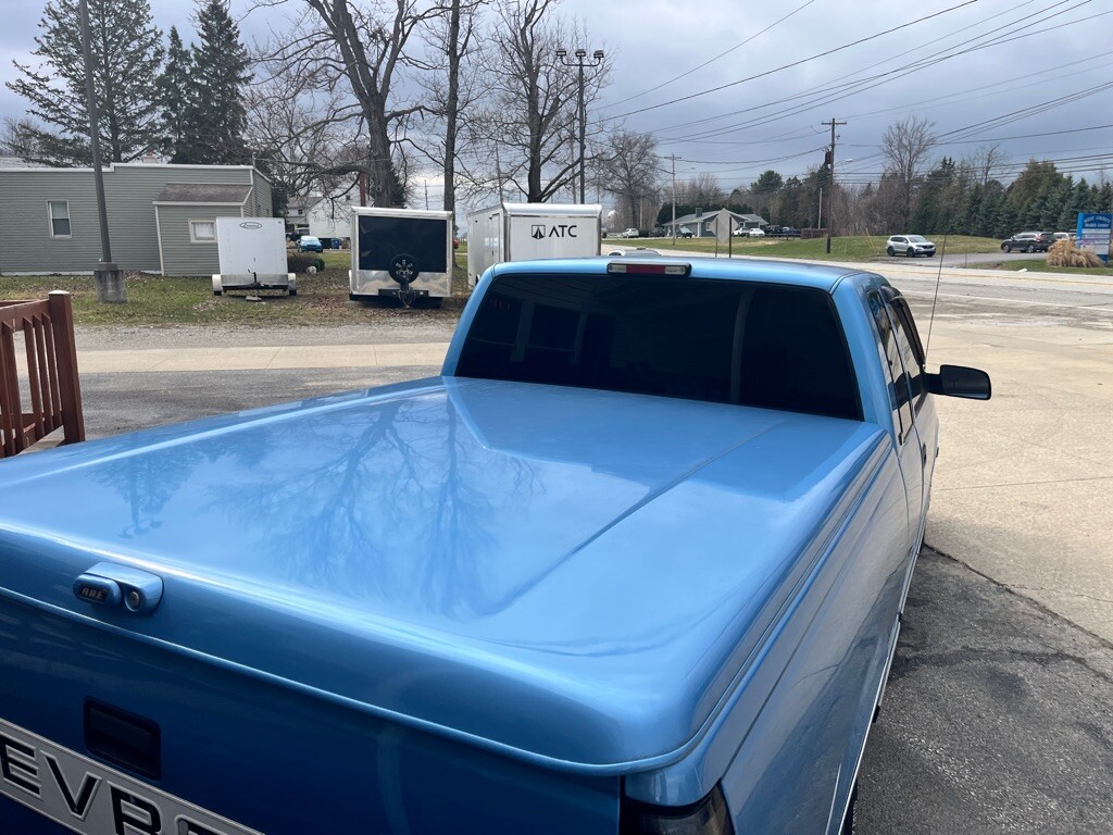 1996 Chevrolet Silverado 1500 in Fairview, PA 16415 - 18115773 5