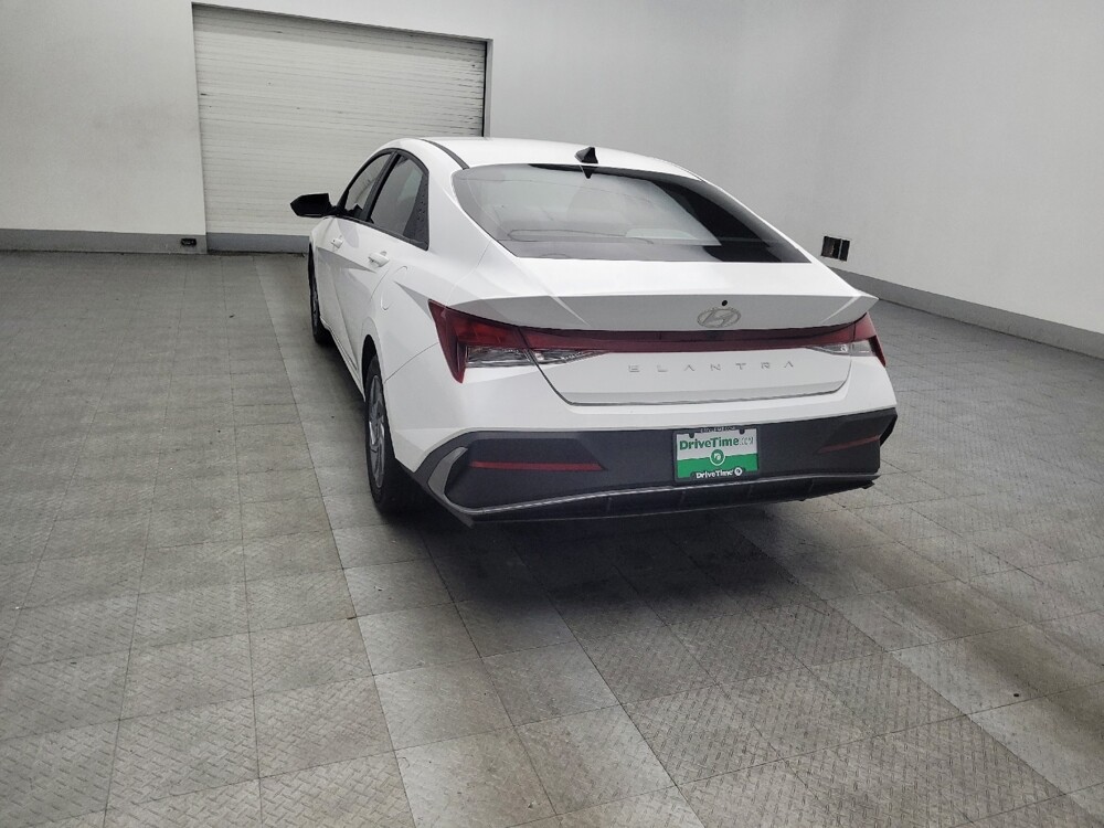 2024 Hyundai Elantra in Union City, GA 30291 - 18115779 5