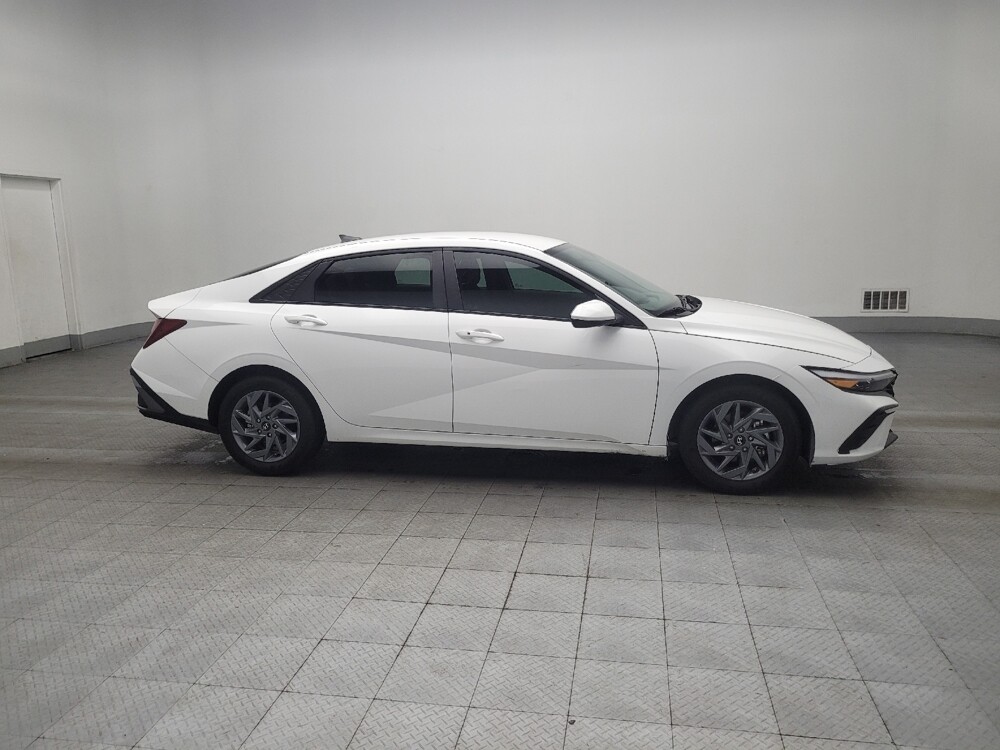 2024 Hyundai Elantra in Union City, GA 30291 - 18115779 11
