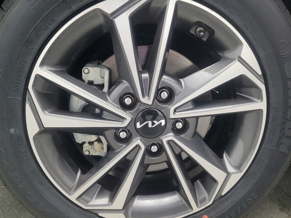 2023 Kia Forte in Conyers, GA 30094 - 18115789 31