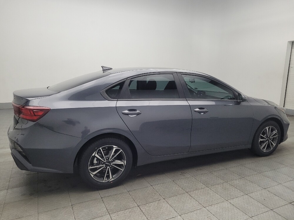 2023 Kia Forte in Conyers, GA 30094 - 18115789 10