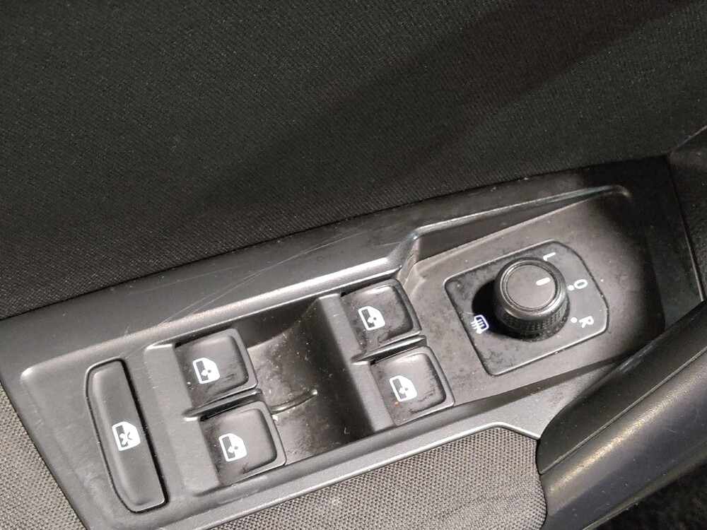 2021 Volkswagen Tiguan in Arlington, TX 76011 - 18115800 27