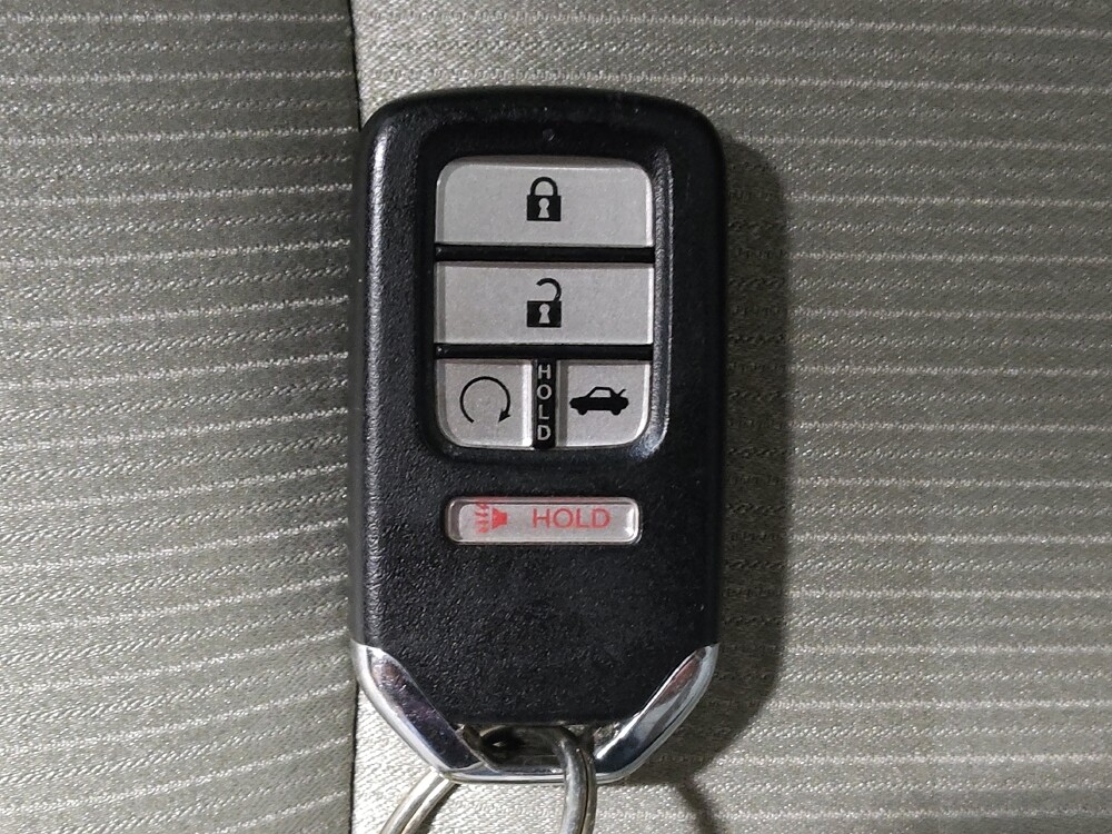 2018 Honda Accord in Lewisville, TX 75067 - 18115803 32