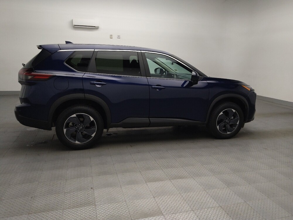 2024 Nissan Rogue in Plano, TX 75074 - 18115805 10
