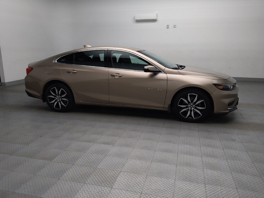 2018 Chevrolet Malibu in Arlington, TX 76011 - 18115809 11