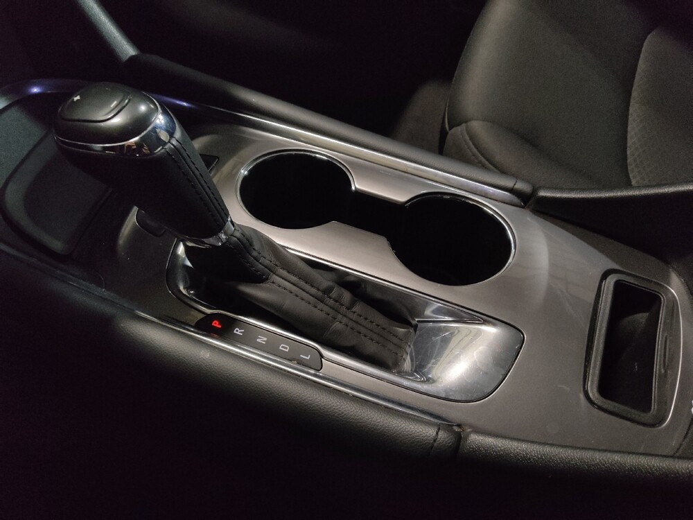 2018 Chevrolet Malibu in Arlington, TX 76011 - 18115809 26