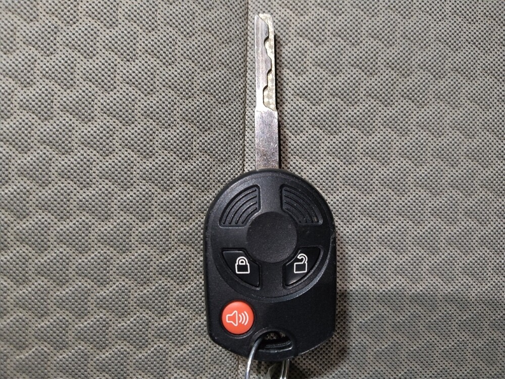 2017 Ford Escape in Fort Worth, TX 76116 - 18115812 32