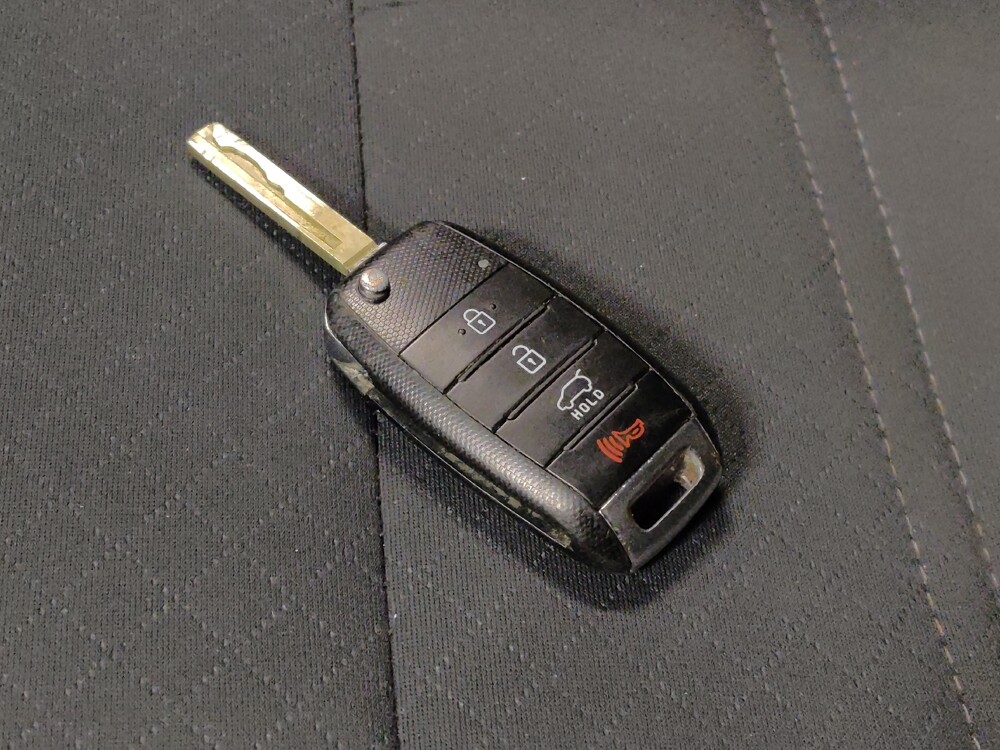 2020 Kia Sorento in Phoenix, AZ 85015 - 18115816 32