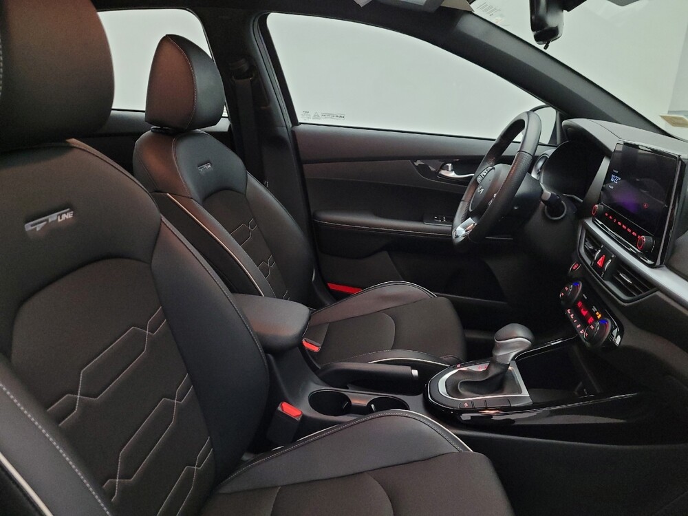 2023 Kia Forte in Tucson, AZ 85705 - 18115820 21