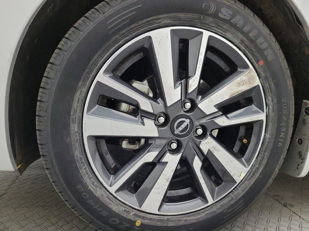 2025 Nissan Versa in Mesa, AZ 85210 - 18115821 31