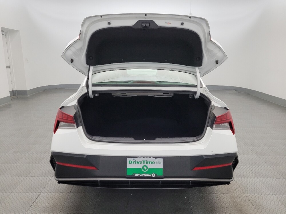 2025 Hyundai Elantra in Tucson, AZ 85705 - 18115823 29