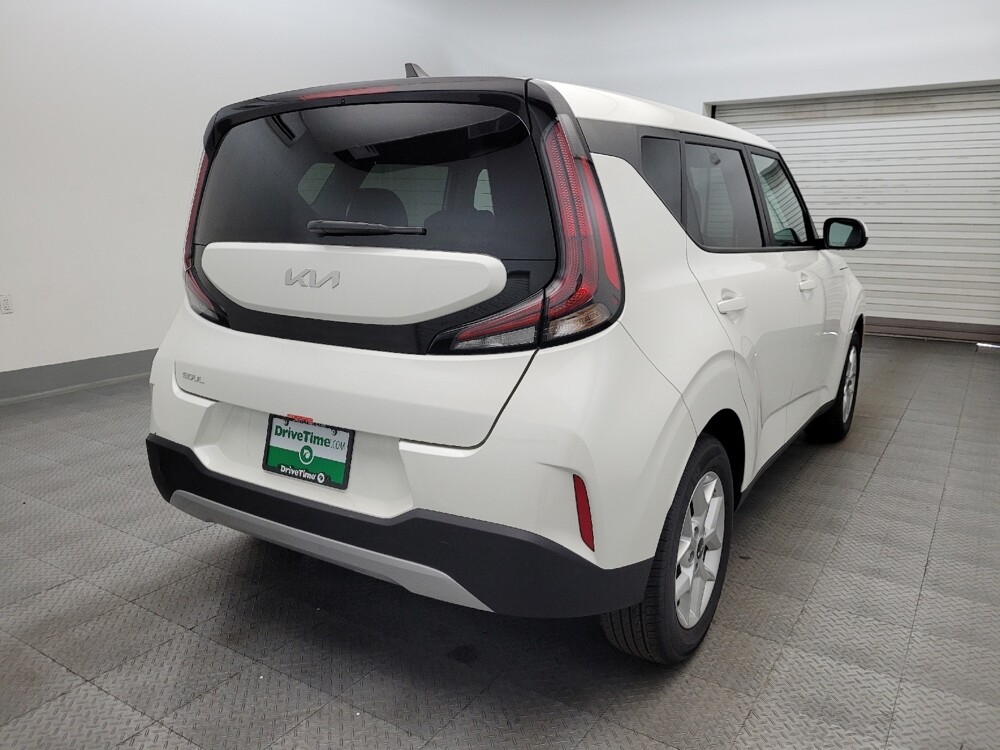 2025 Kia Soul in Albuquerque, NM 87113 - 18115830 9