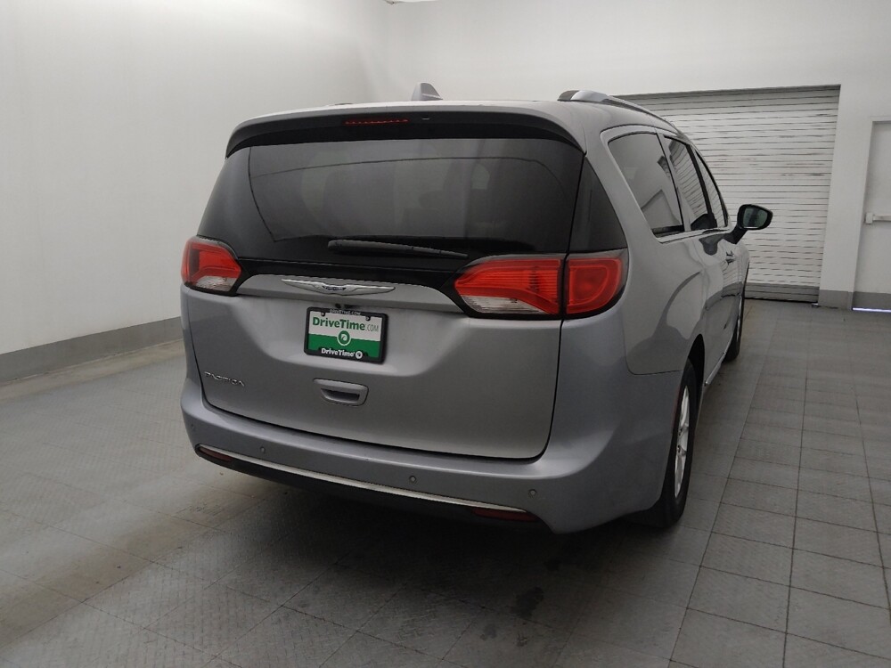 2020 Chrysler Pacifica in Bradenton, FL 34207 - 18115831 7