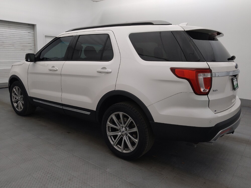 2017 Ford Explorer in Lakeland, FL 33815 - 18115833 3