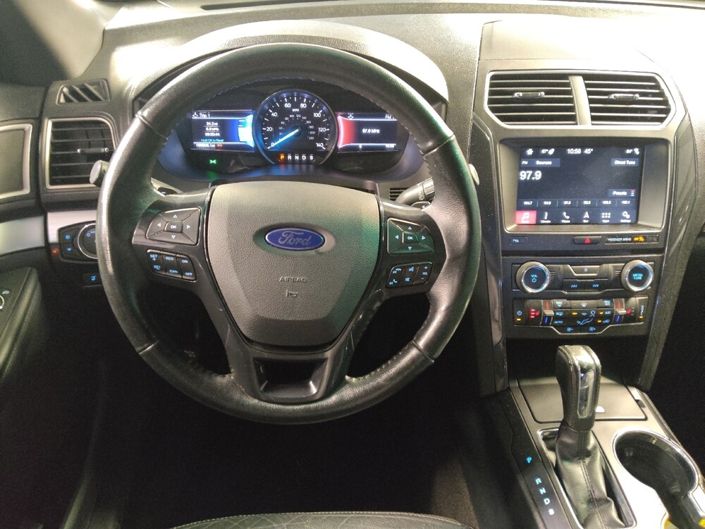 2017 Ford Explorer in Lakeland, FL 33815 - 18115833 22