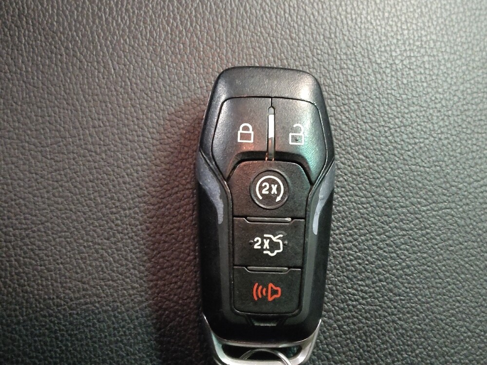 2017 Ford Explorer in Lakeland, FL 33815 - 18115833 32