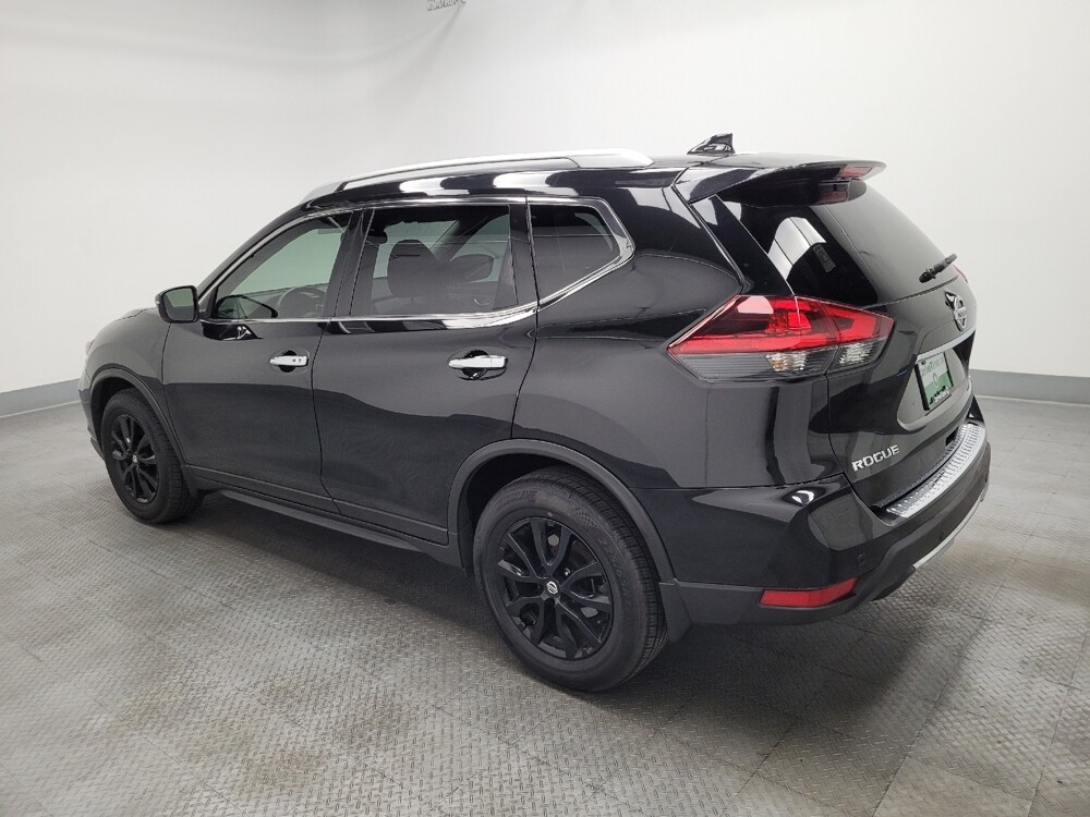 2019 Nissan Rogue in Las Vegas, NV 89104 - 18115852 3