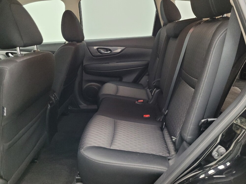 2019 Nissan Rogue in Las Vegas, NV 89104 - 18115852 18